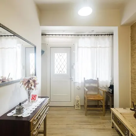 Apartmán Petros N' Dimi Home, Near City Center