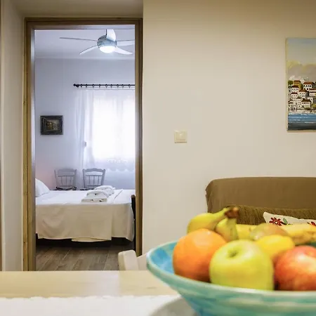 Apartmán Petros N' Dimi Home, Near City Center